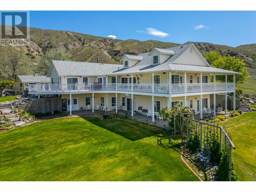 570 Mesa Vista Drive