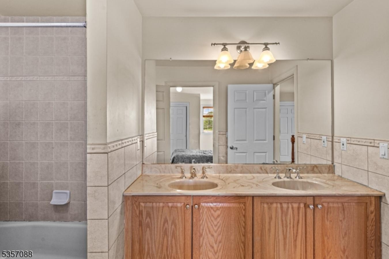 property-image-32