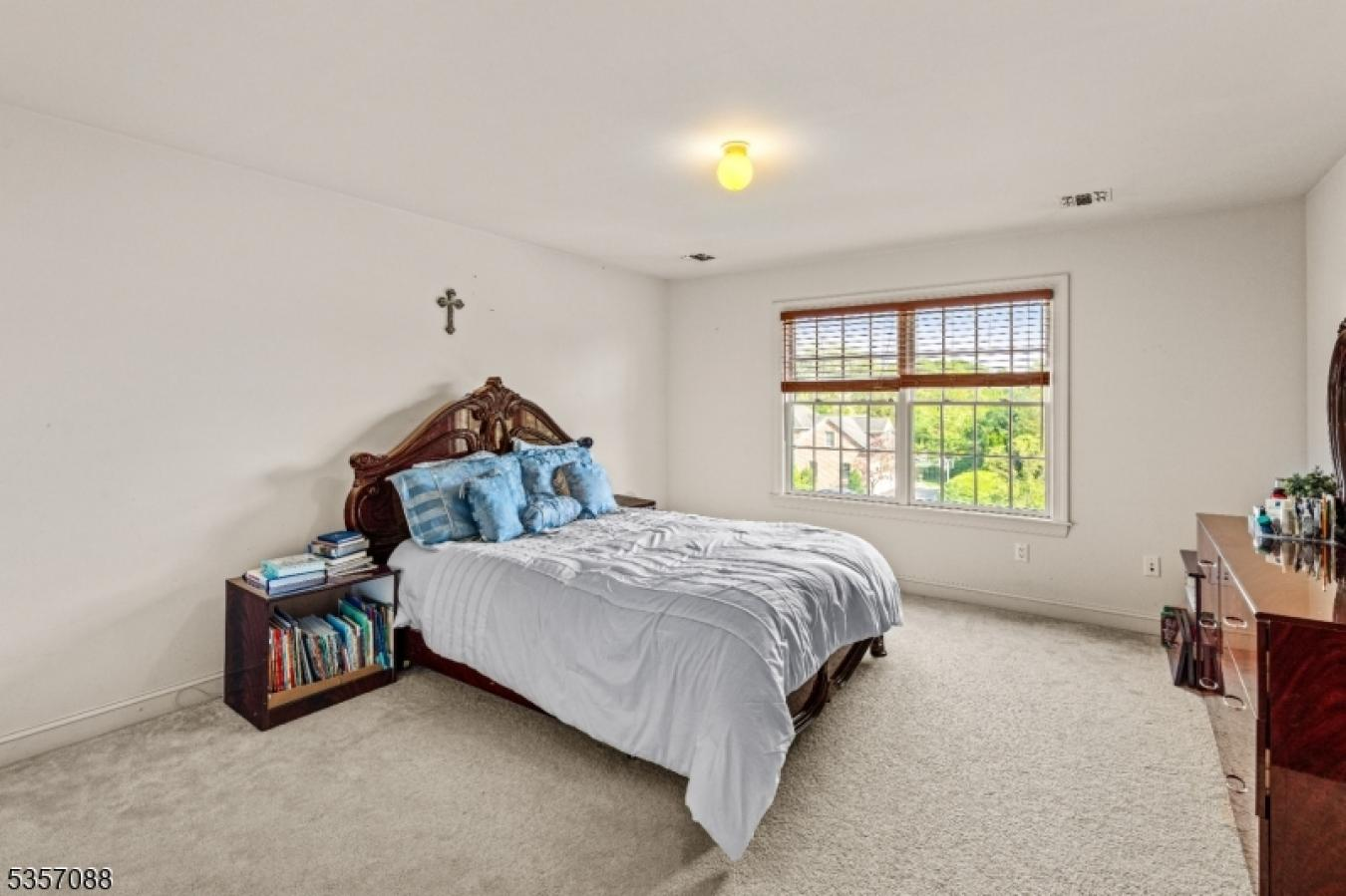 property-image-36