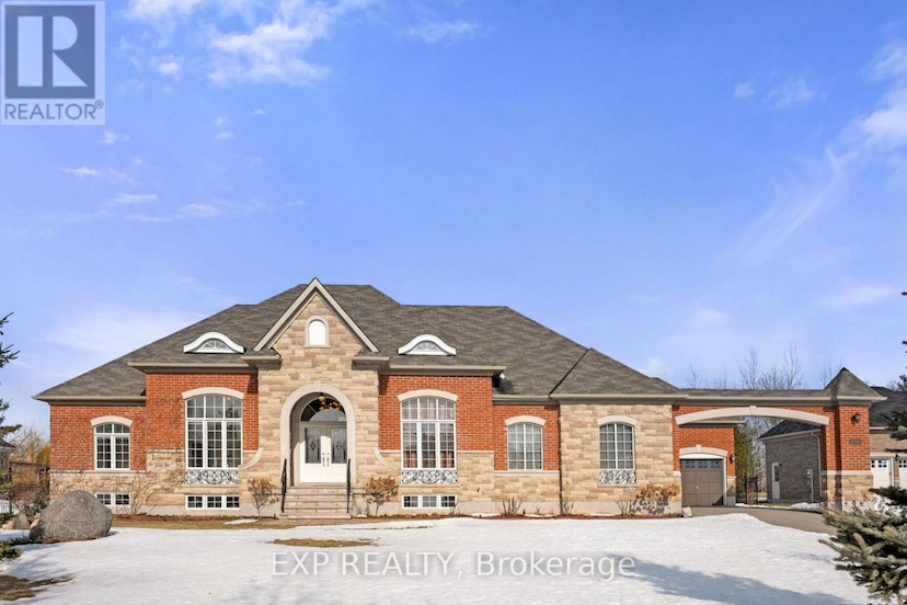 18 WOLFORD COURT