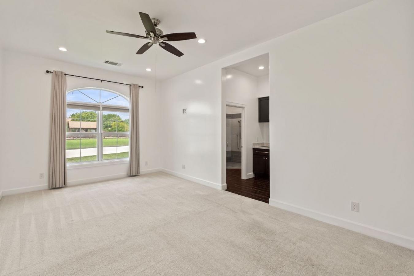 property-image-35