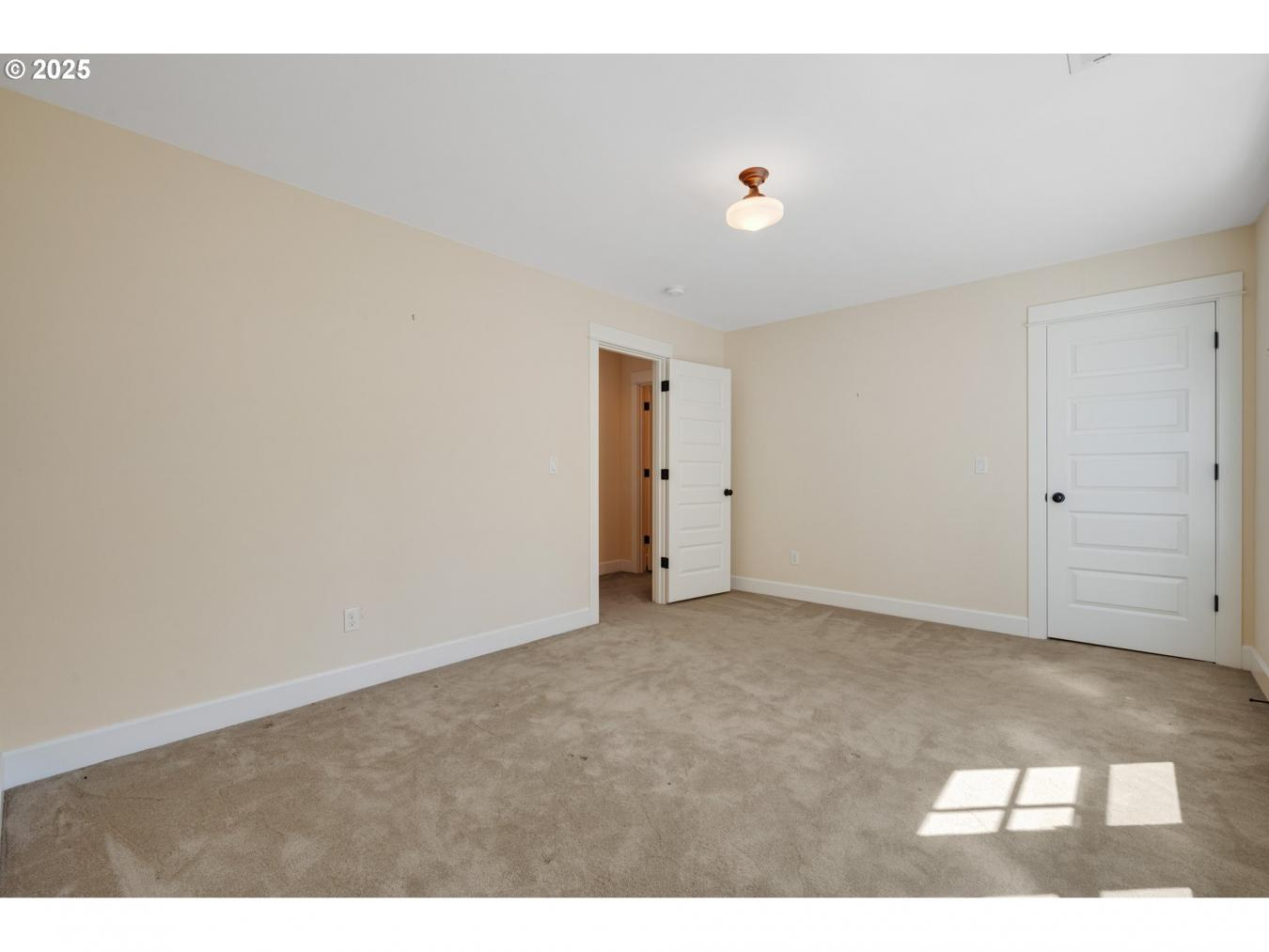 property-image-32