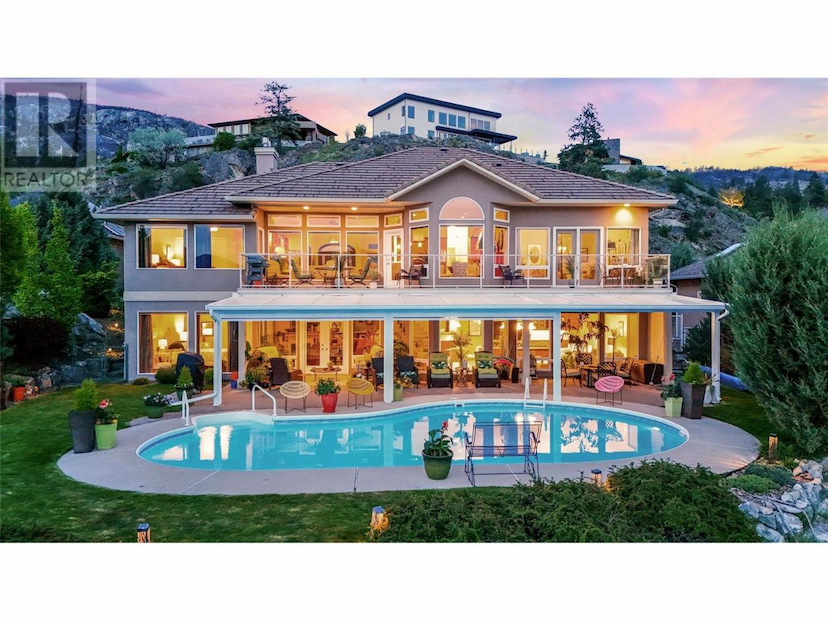 153 Apple Road