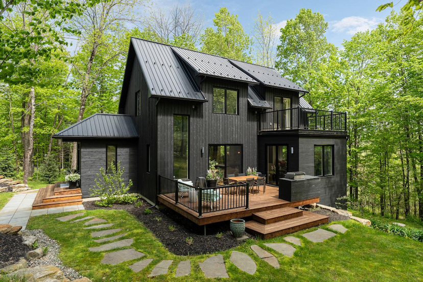 SPLENDID and LUXURIOUS