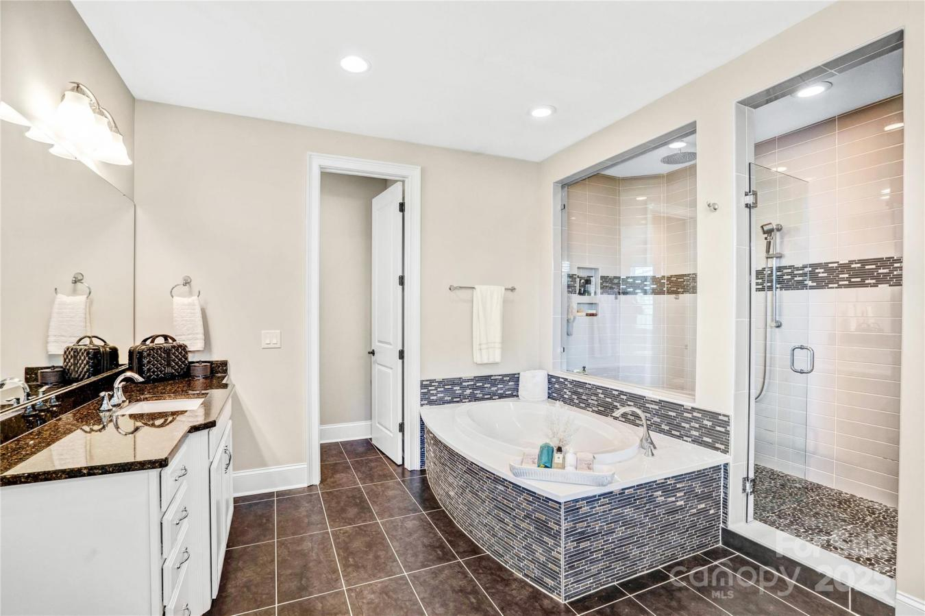 property-image-30