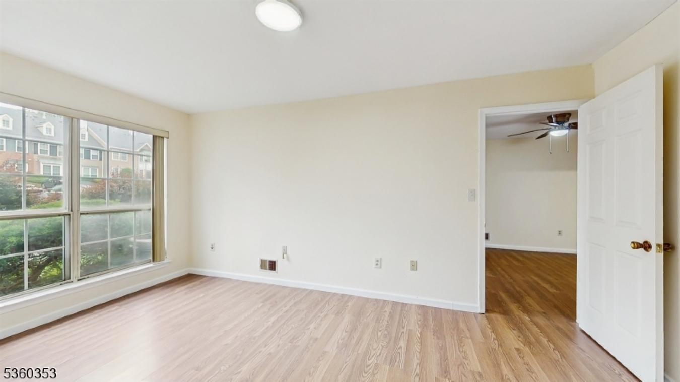 property-image-21