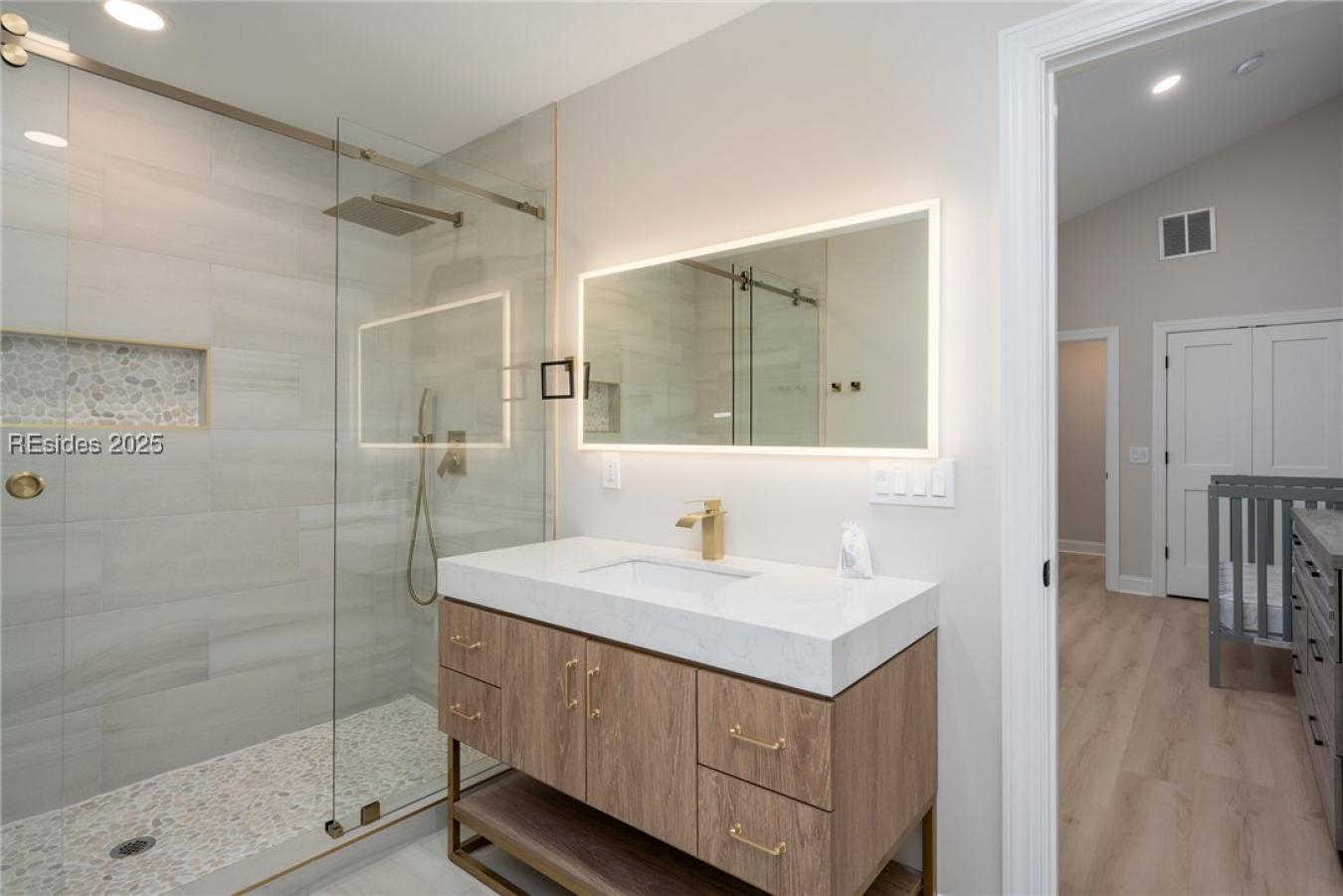 property-image-32