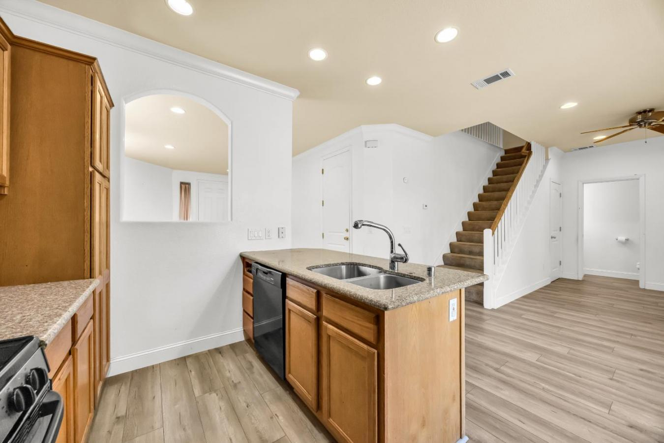 property-image-36