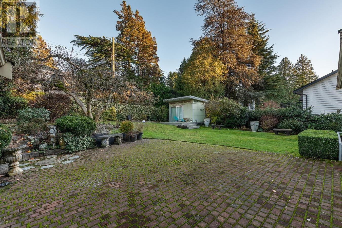 property-image-36