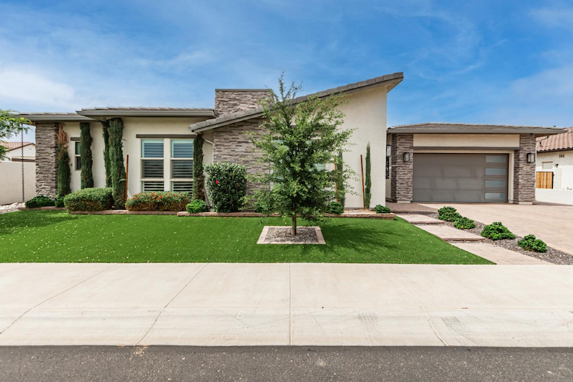 13850 W WEAVER COURT