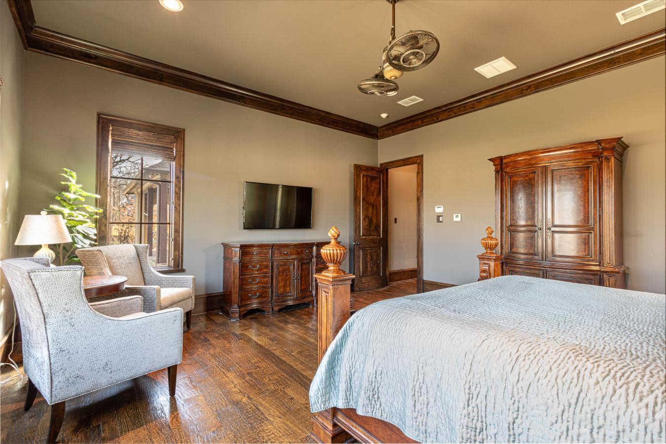 property-image-32