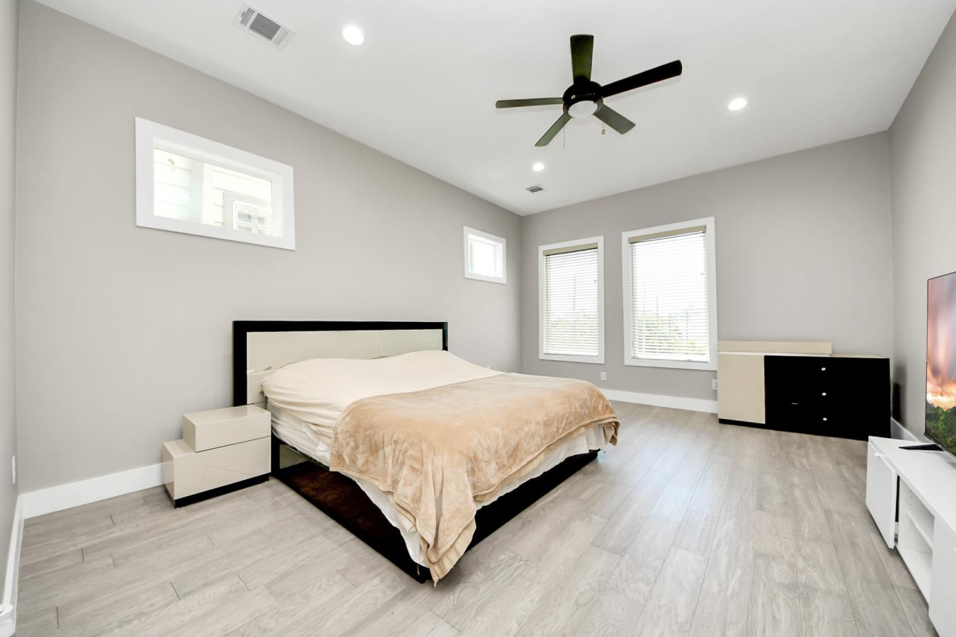 property-image-30