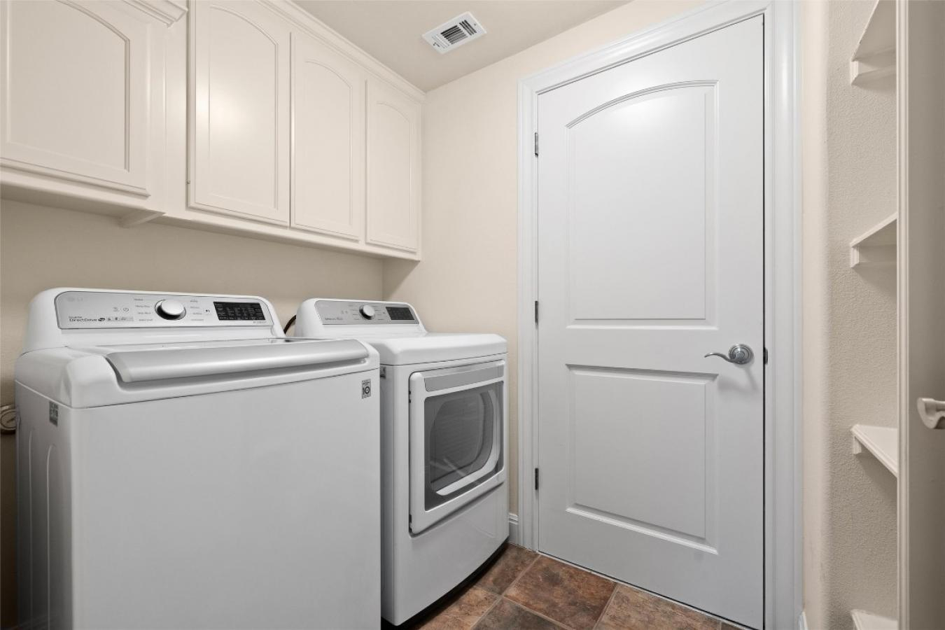 property-image-32