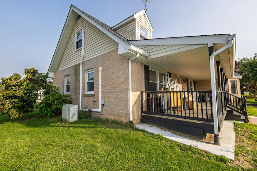 4513 Baker Valley Road