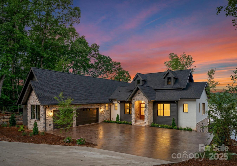 8066 Edgewater
