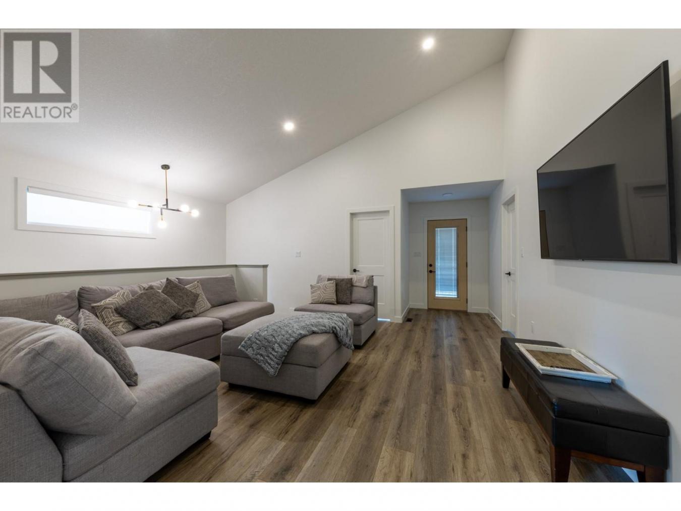 property-image-32