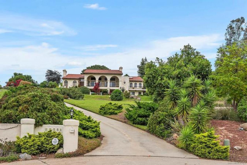 12982 Polvera Court