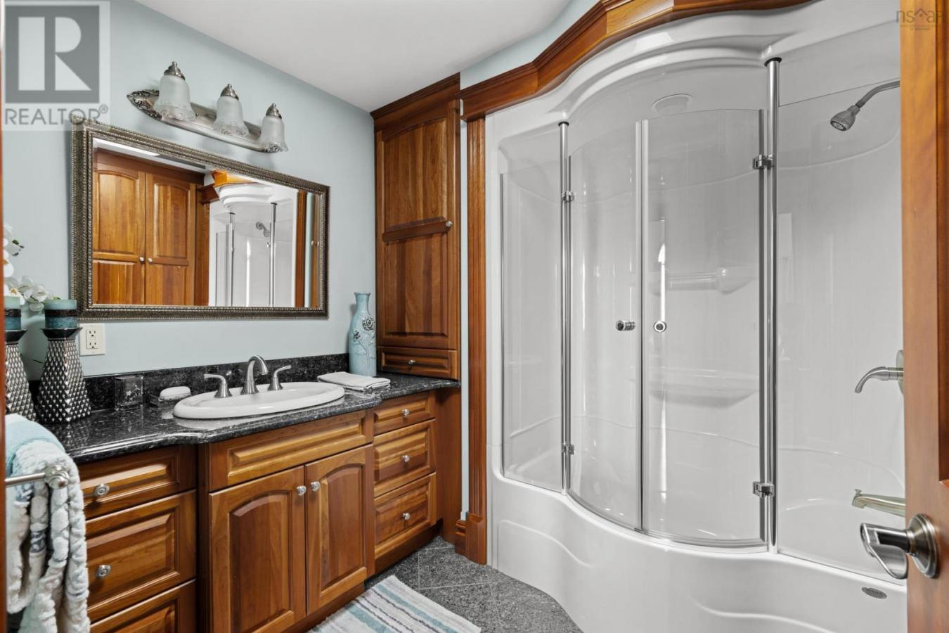 property-image-35