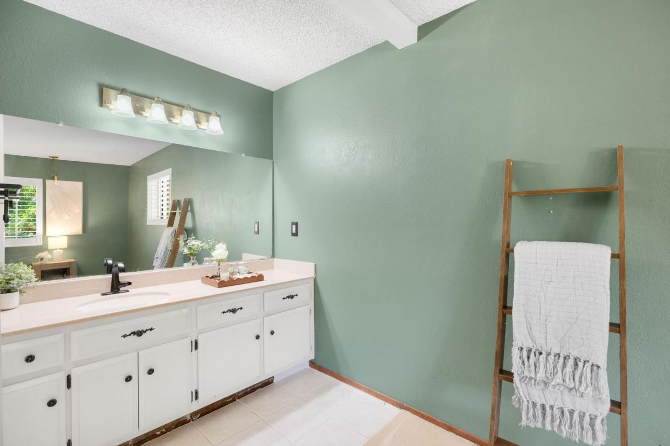 property-image-33