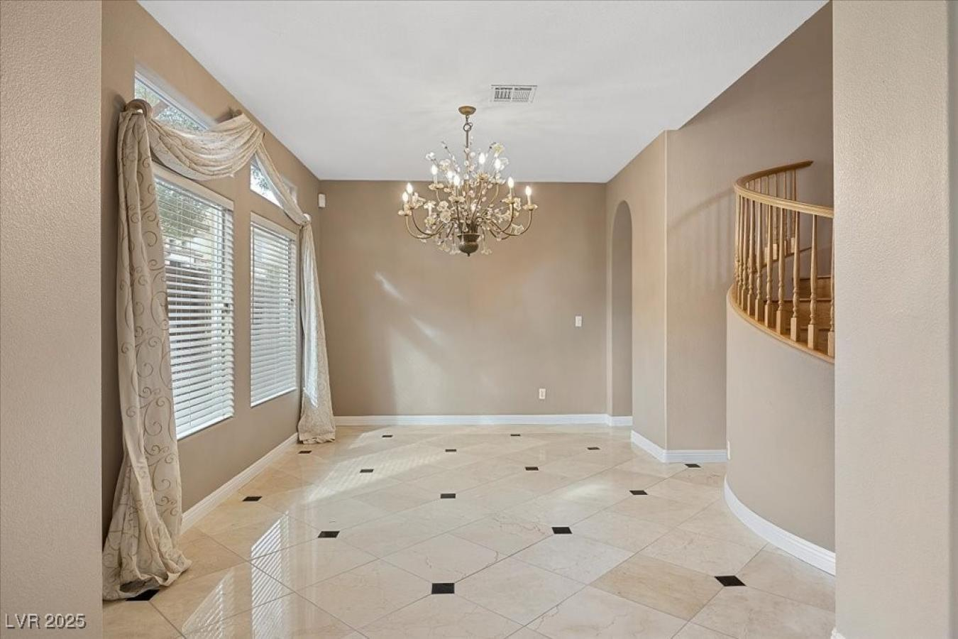property-image-11
