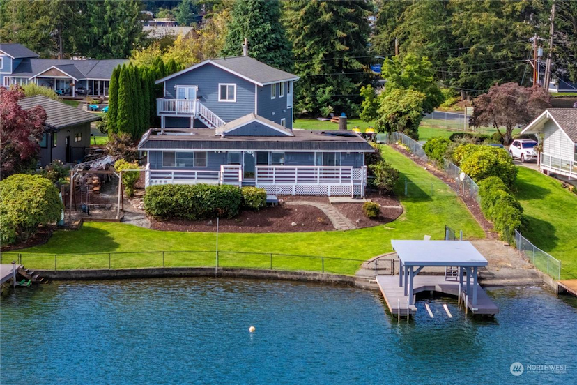 2401 Tacoma Point Drive E