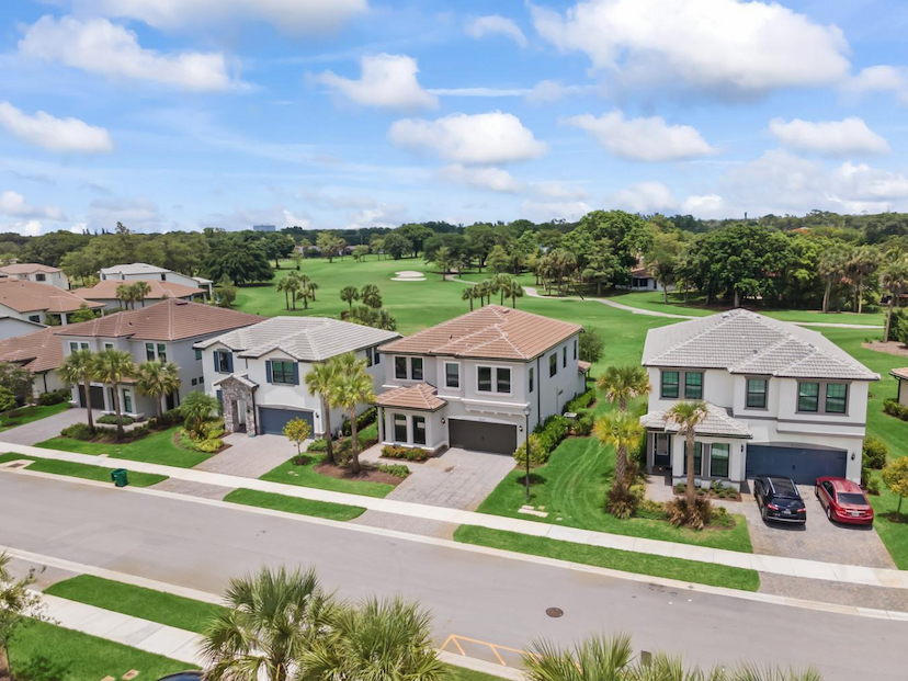 8123 NW 78 Street