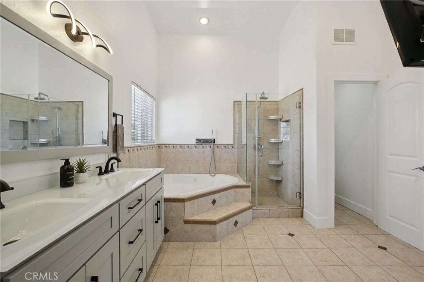 property-image-22