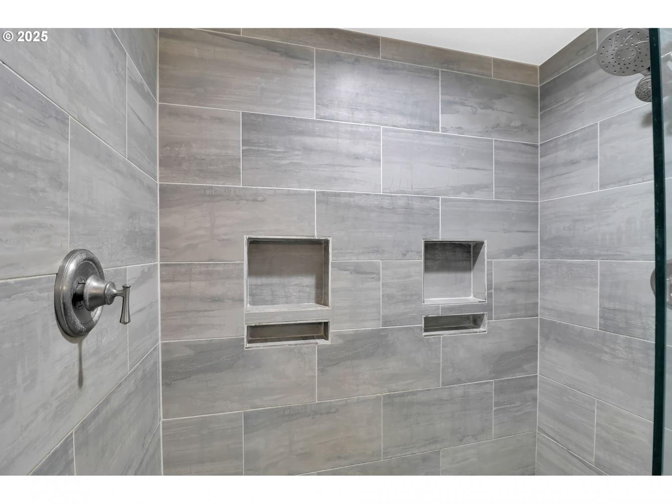 property-image-23