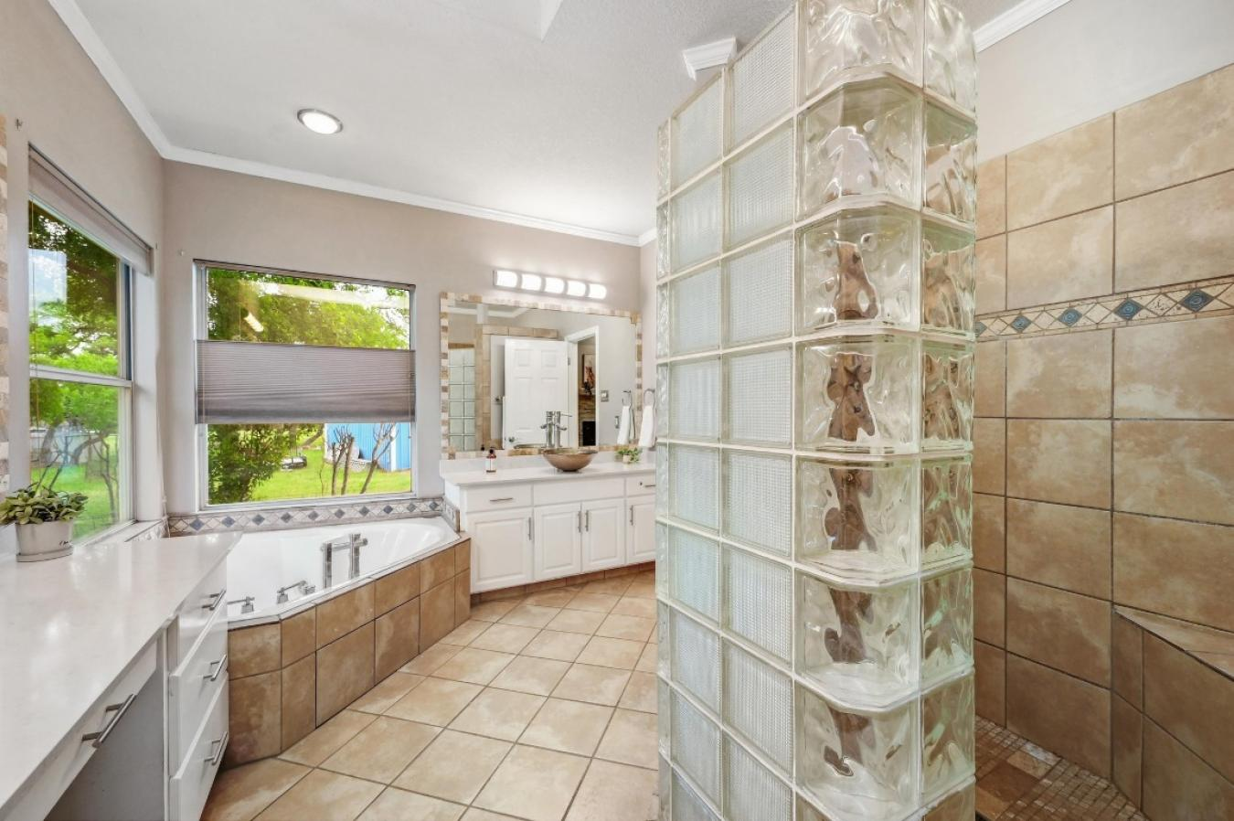 property-image-18