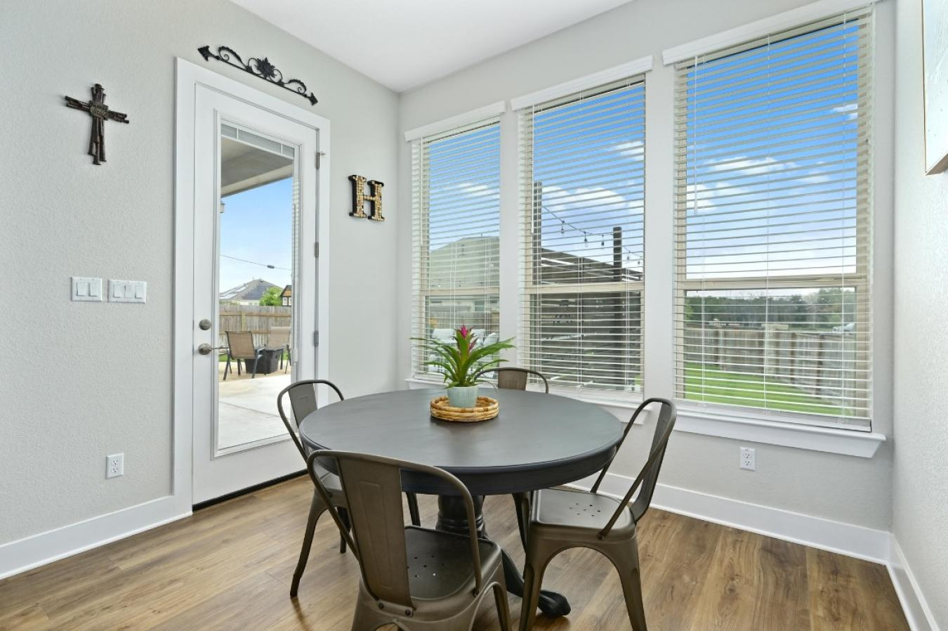 property-image-12