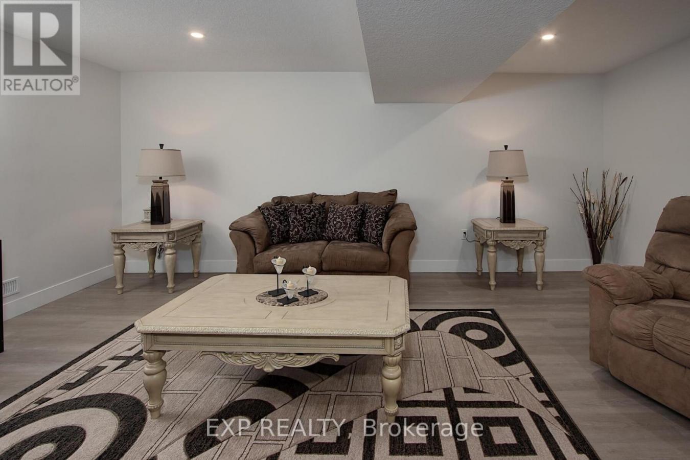 property-image-35