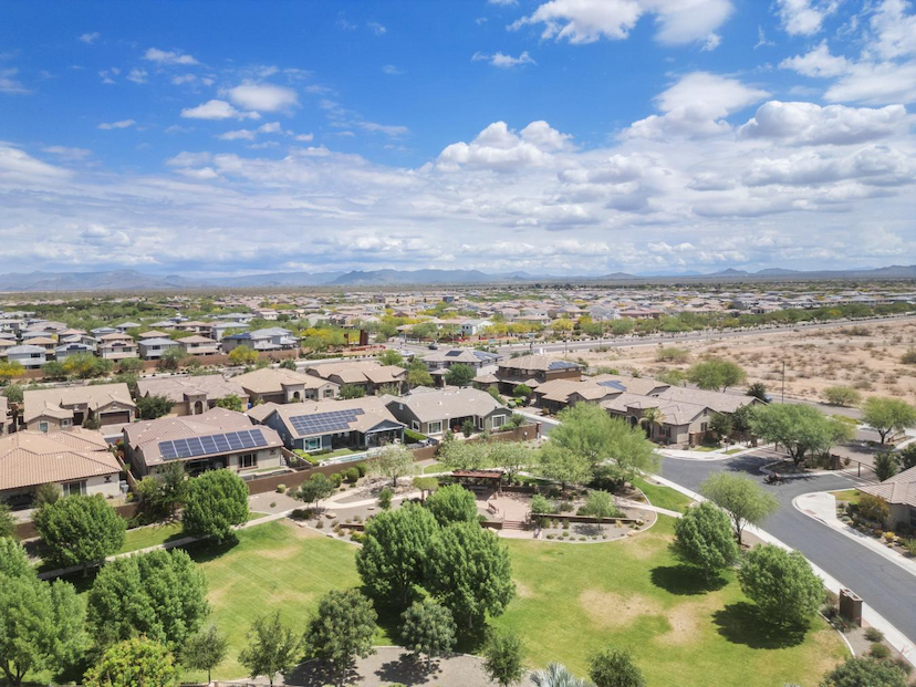 3123 E CAT BALUE DRIVE
