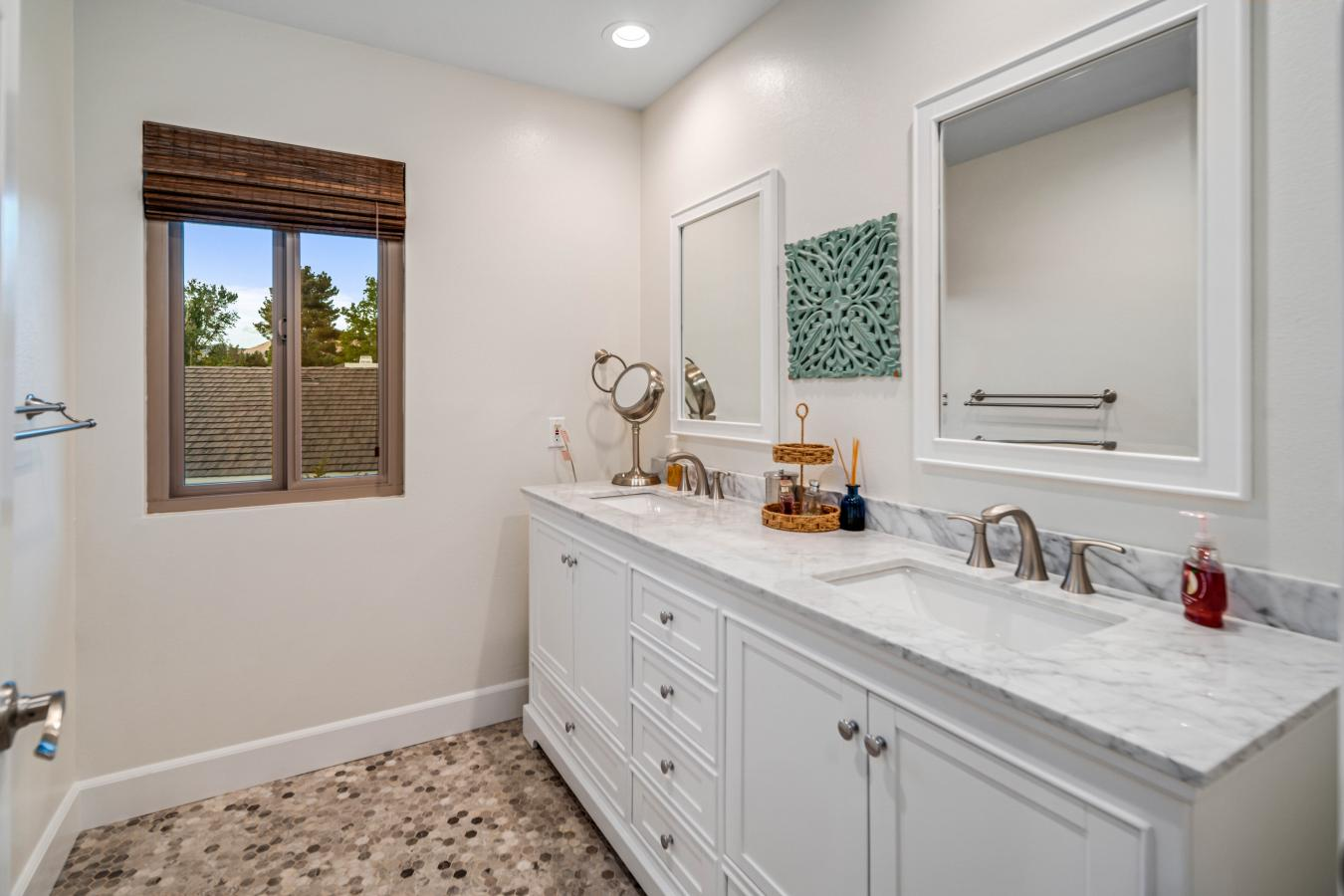 property-image-19