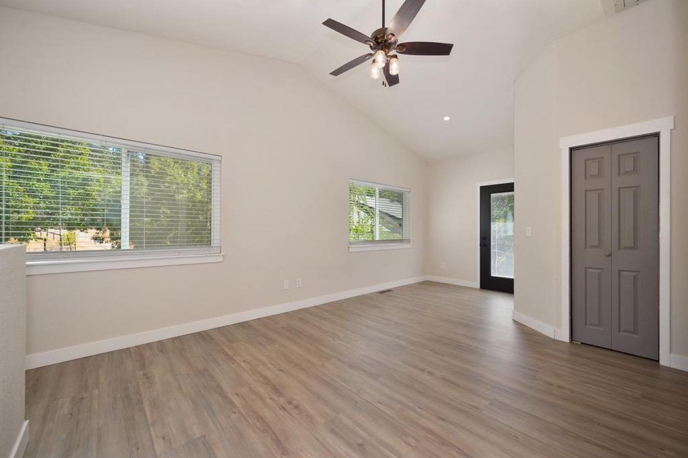 property-image-36