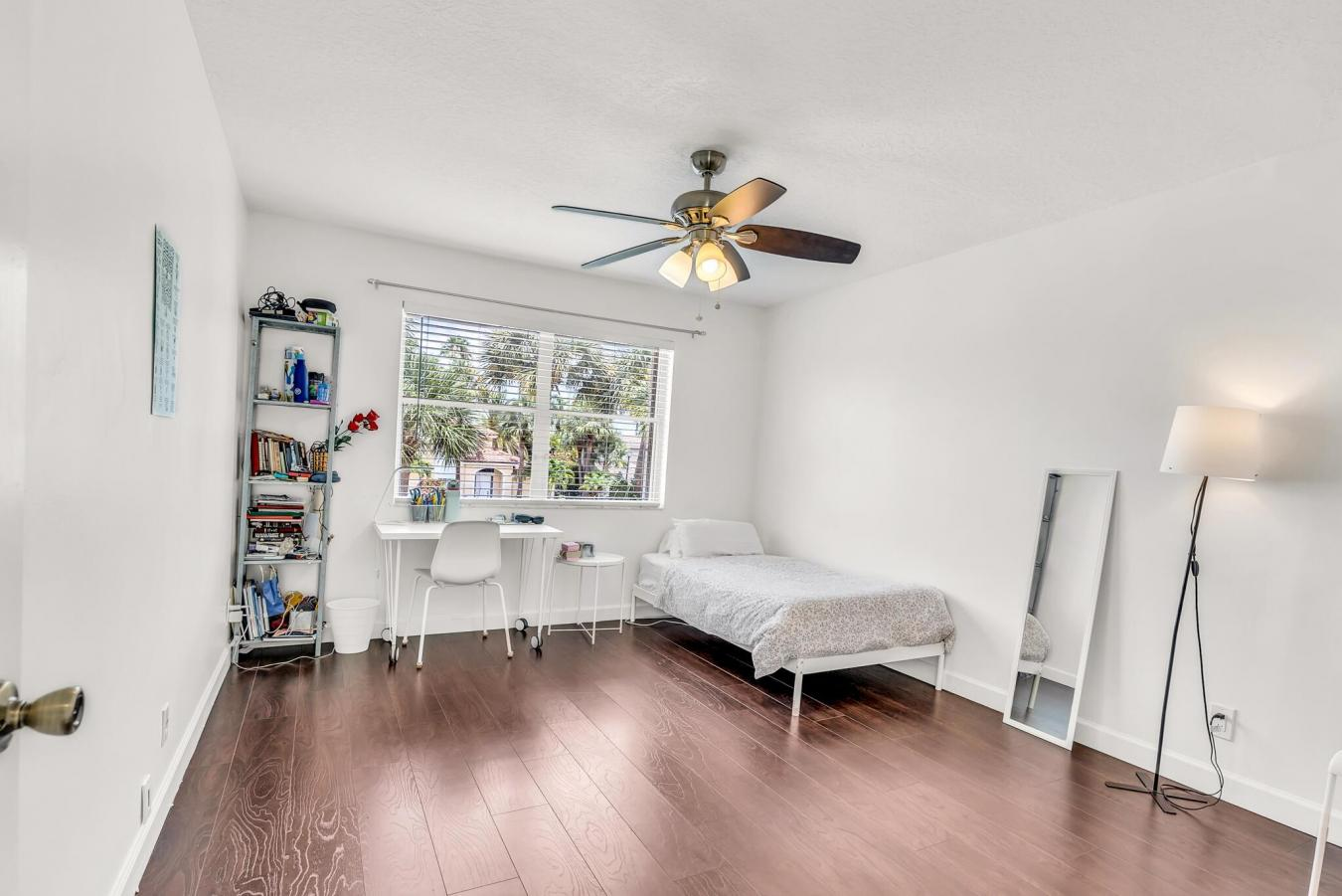 property-image-35