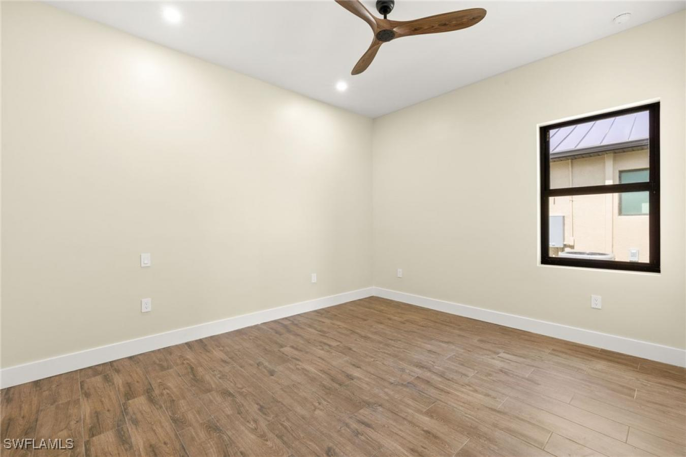 property-image-23