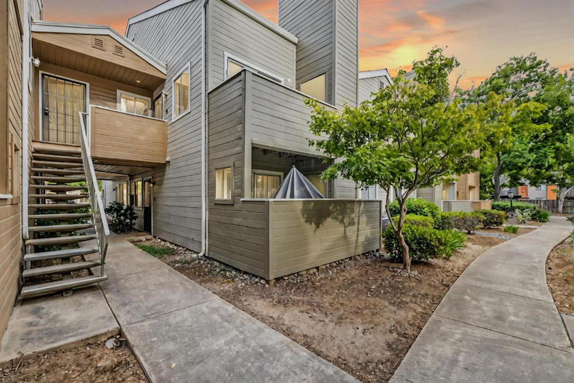 1019 Dornajo Way #245,