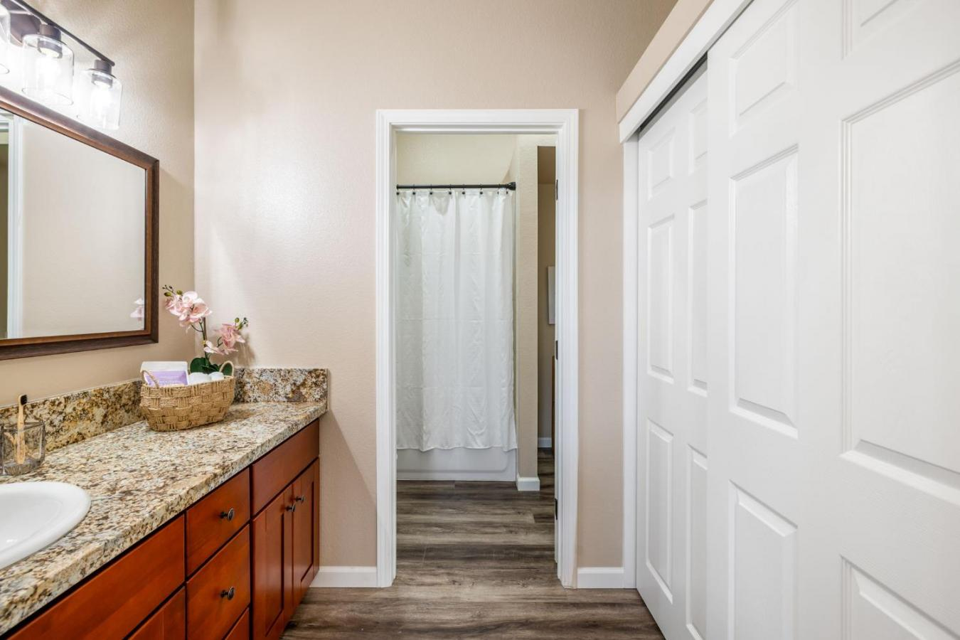 property-image-35