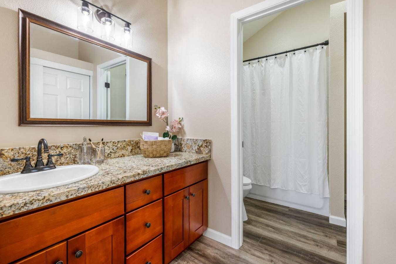 property-image-36