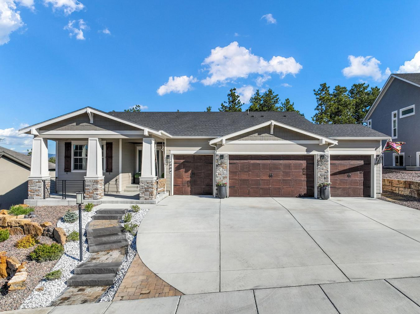 1004 Tree Bark Terrace
