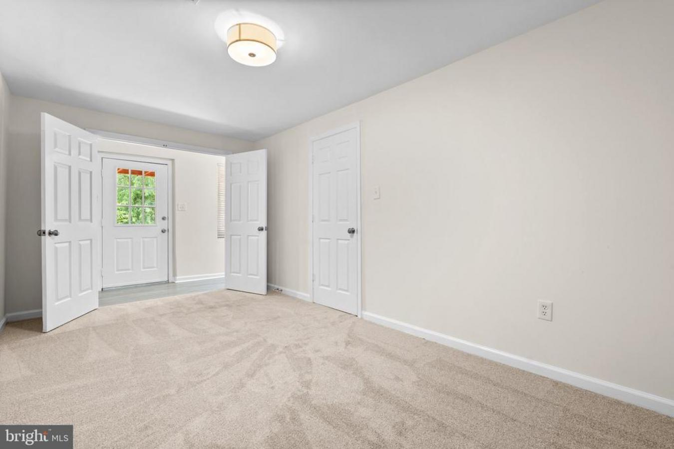 property-image-32
