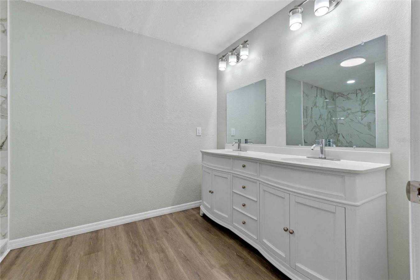 property-image-12