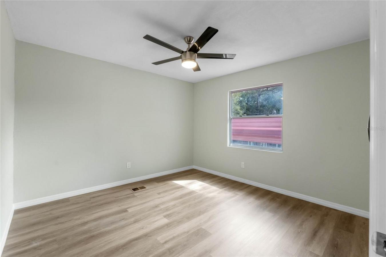 property-image-10