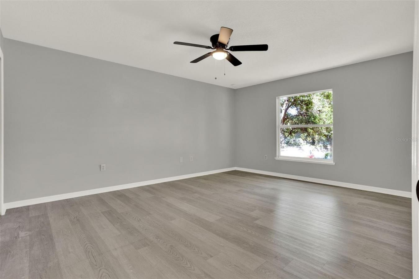 property-image-35