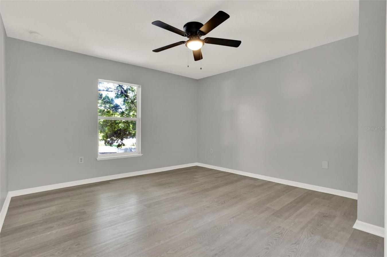 property-image-36