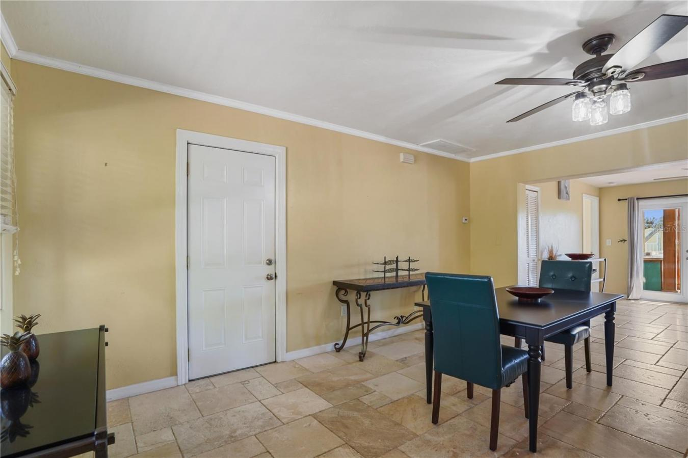 property-image-11