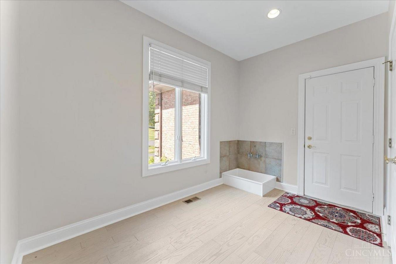 property-image-35