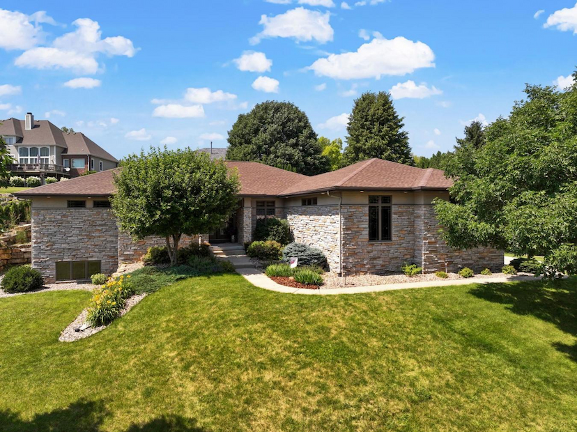 1612 Savannah Way