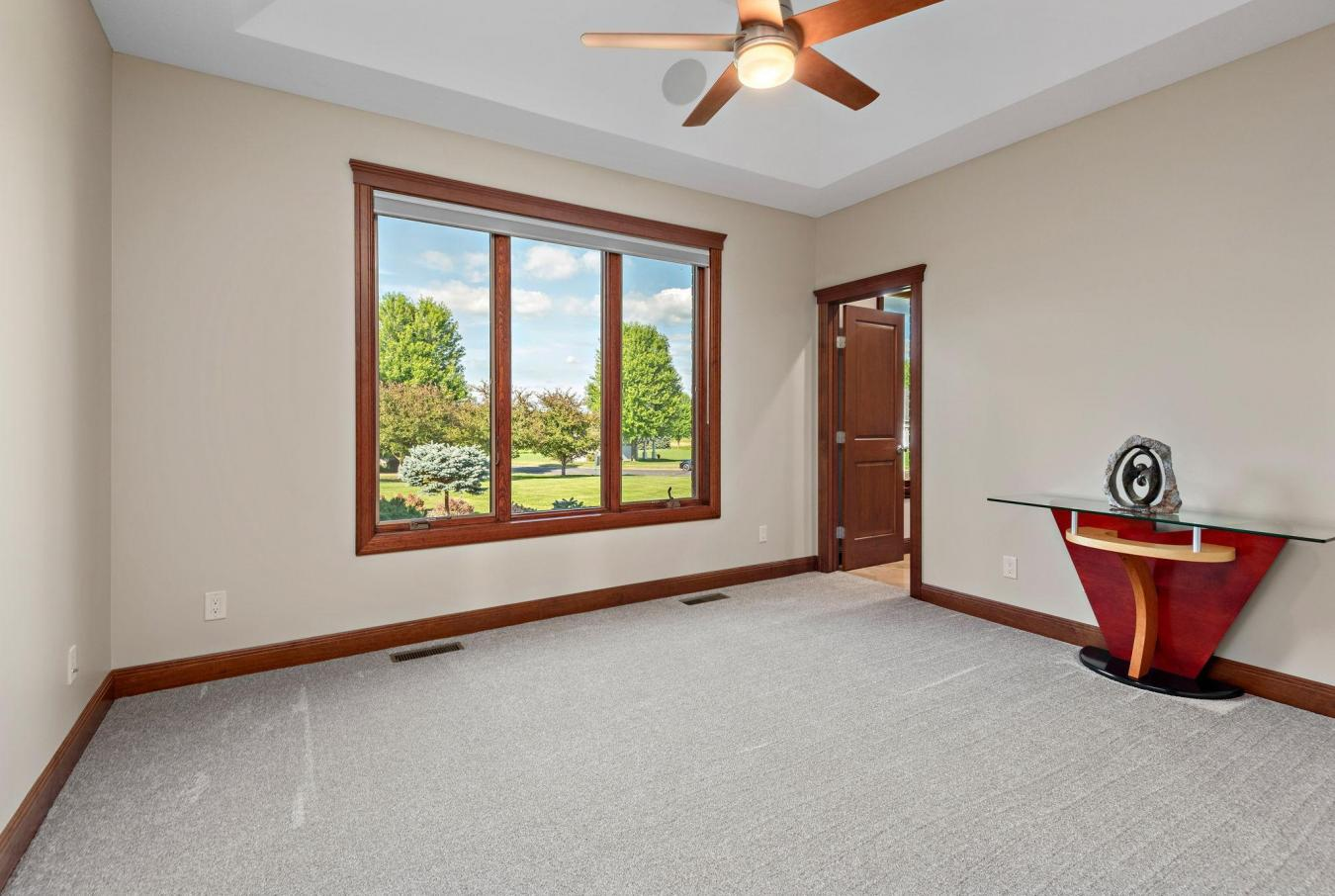property-image-36