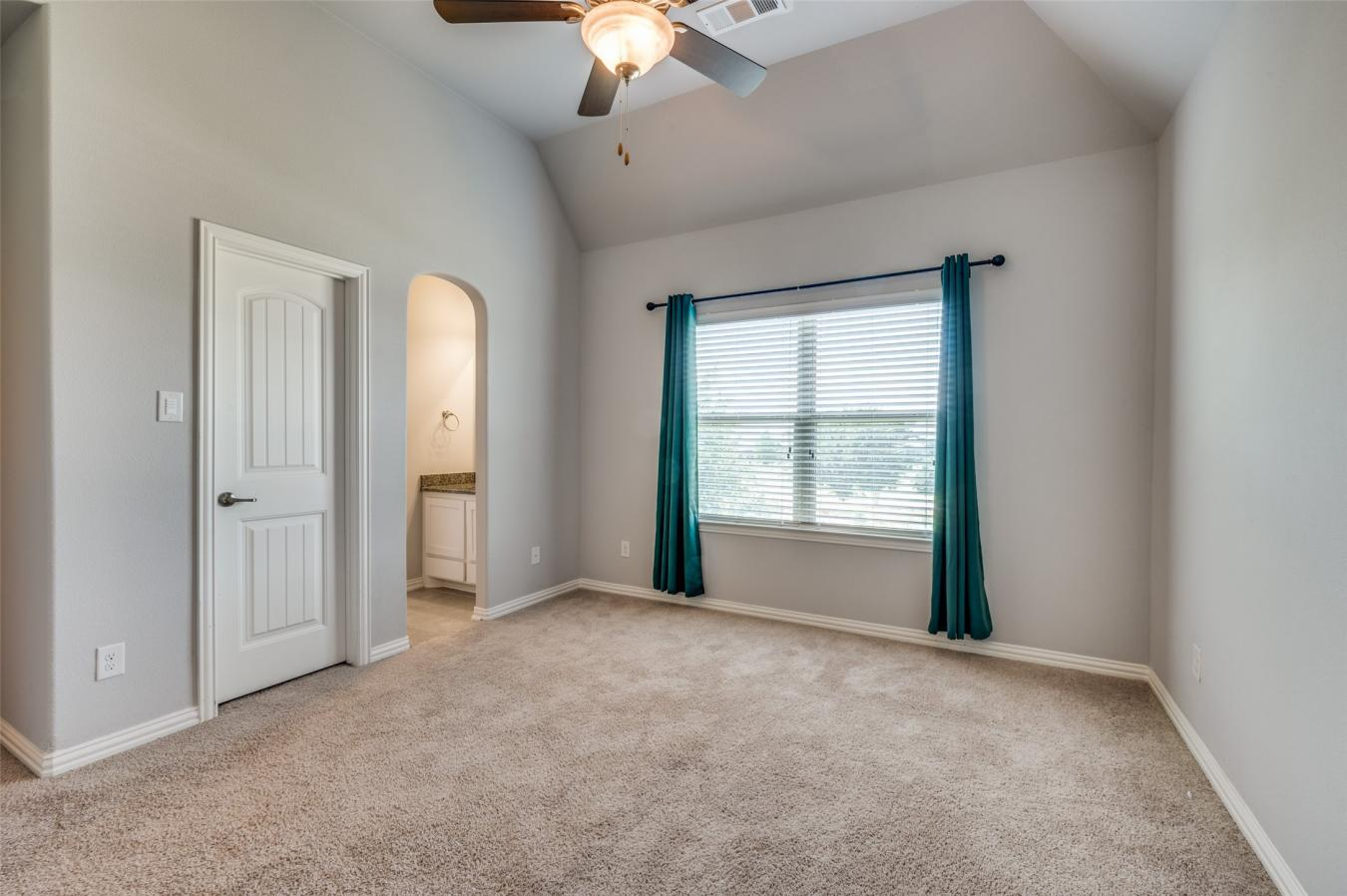property-image-32